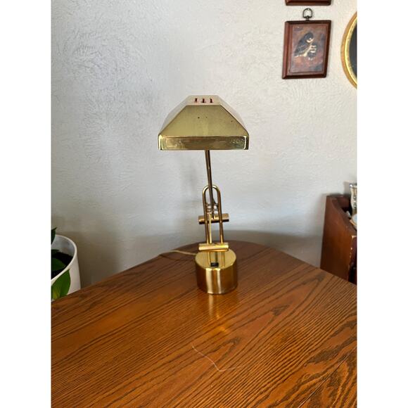 1970’s Postmodern Brass Pendulum Desk Lamp - Picture 2 of 10